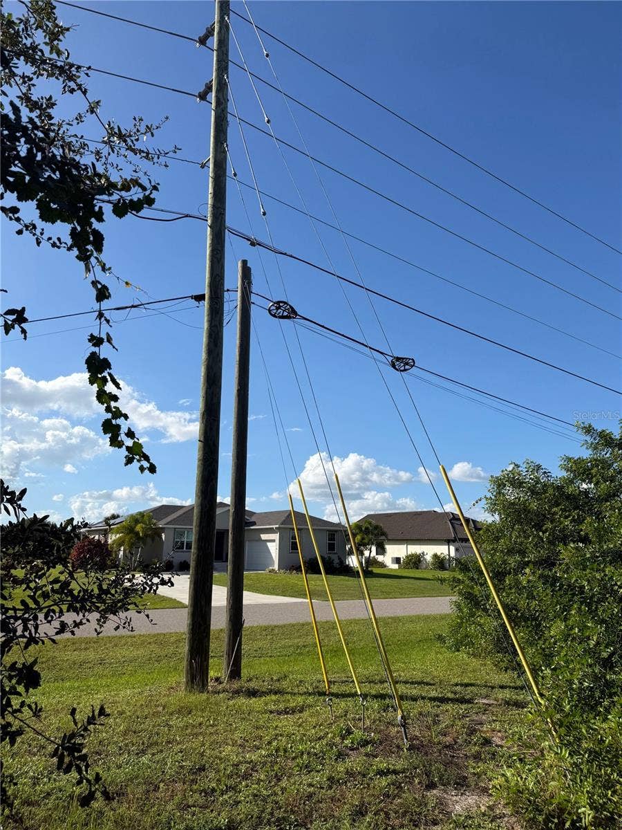 223 ANTILLA DRIVE, Rotonda West, FL 33947 223 ANTILLA DRIVE, Rotonda West, FL 33947