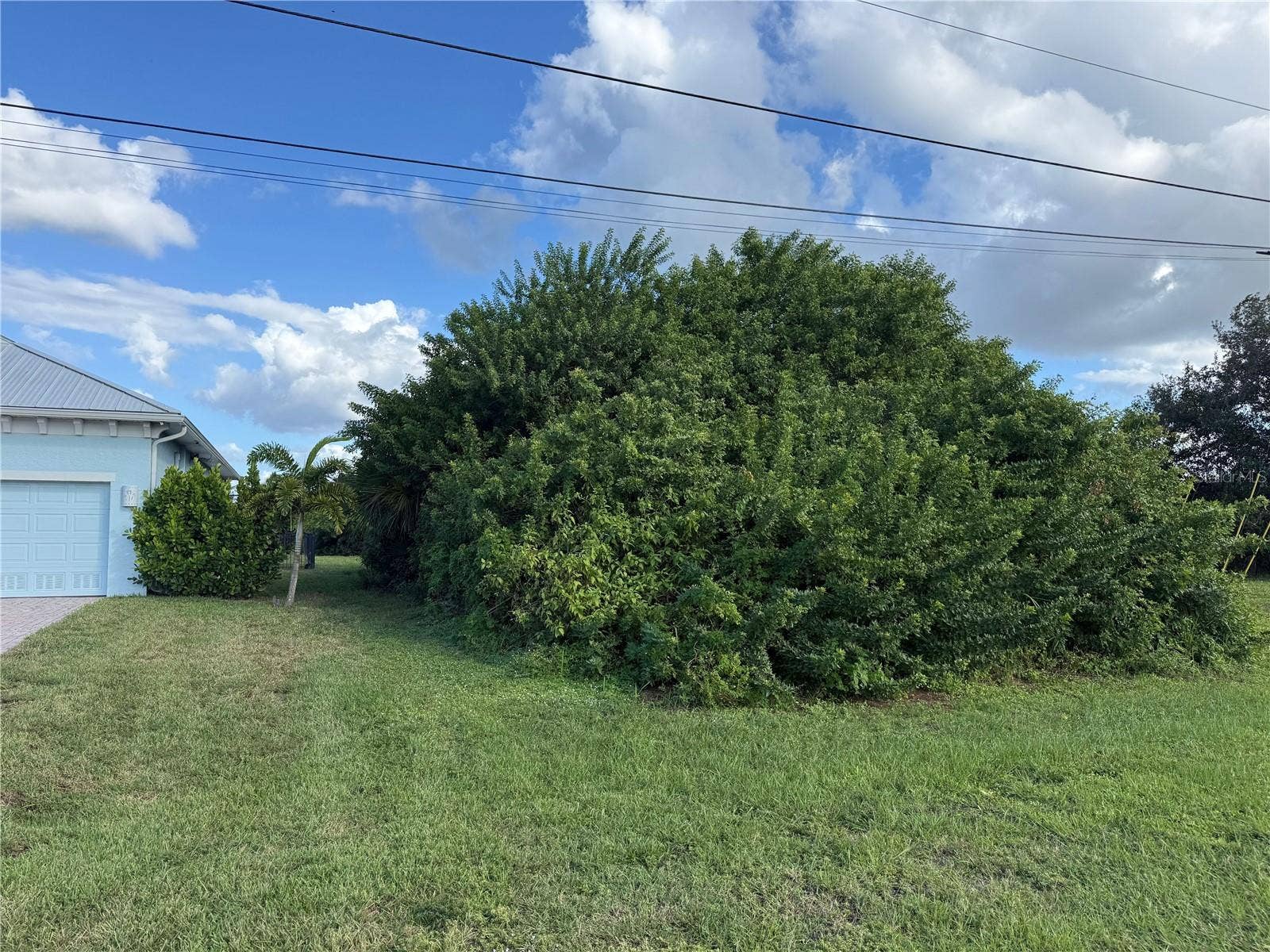 225 ANTILLA DRIVE, Rotonda West, FL 33947 225 ANTILLA DRIVE, Rotonda West, FL 33947