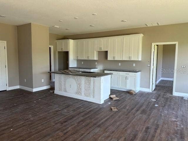 10056 ST PAUL DRIVE, Port Charlotte, FL 33981 Kitchen
