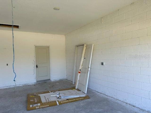 10056 ST PAUL DRIVE, Port Charlotte, FL 33981 Garage