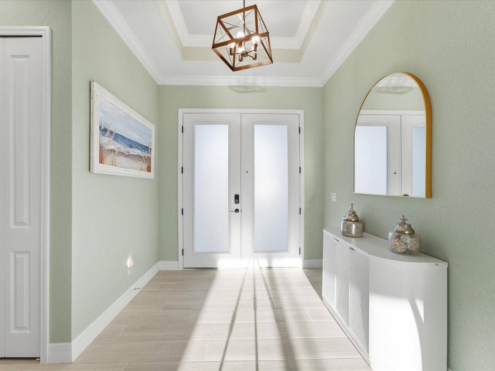 149 LONG MEADOW LANE, Rotonda West, FL 33947 Inviting foyer