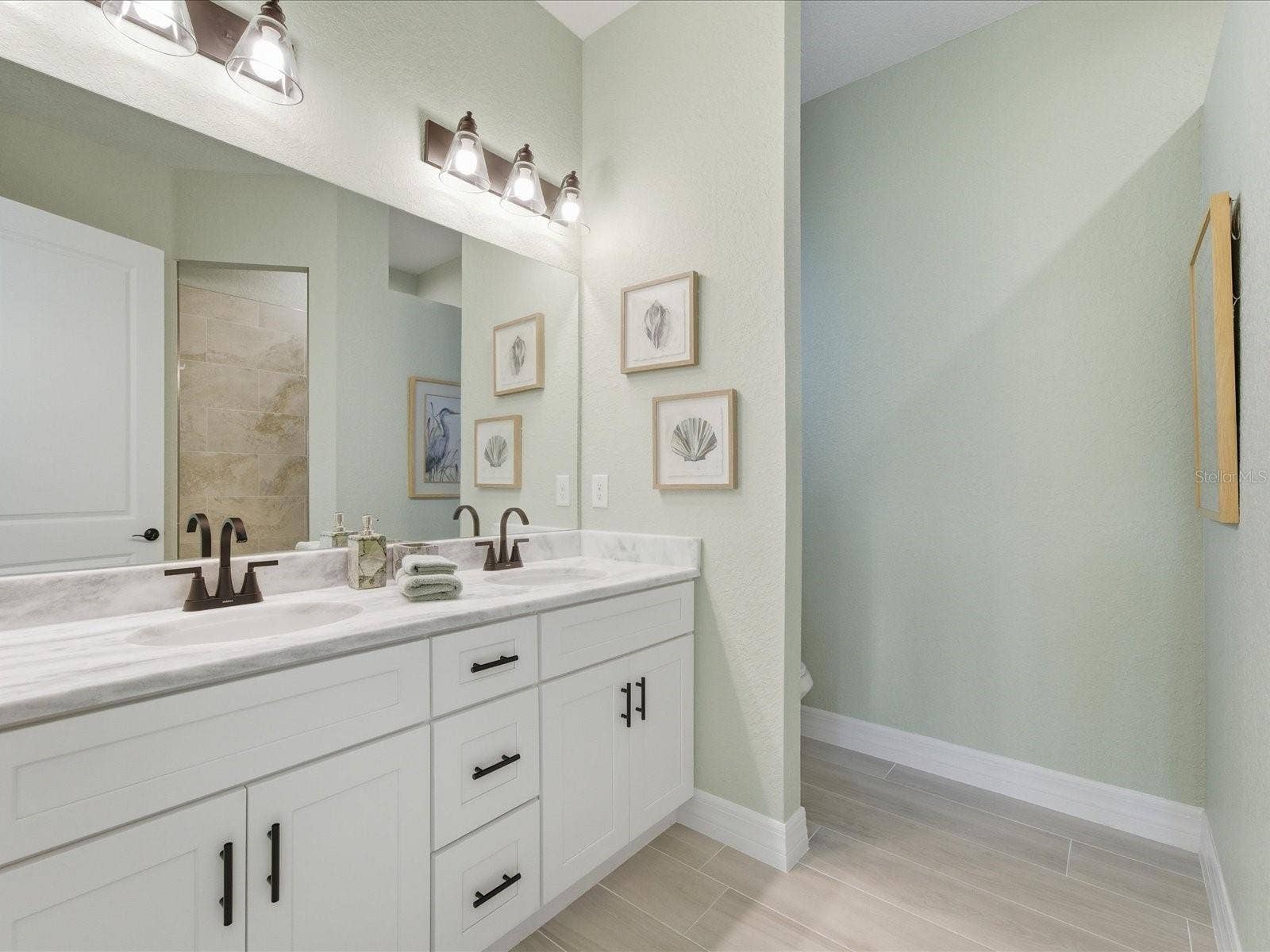 149 LONG MEADOW LANE, Rotonda West, FL 33947 Primary's Bathroom