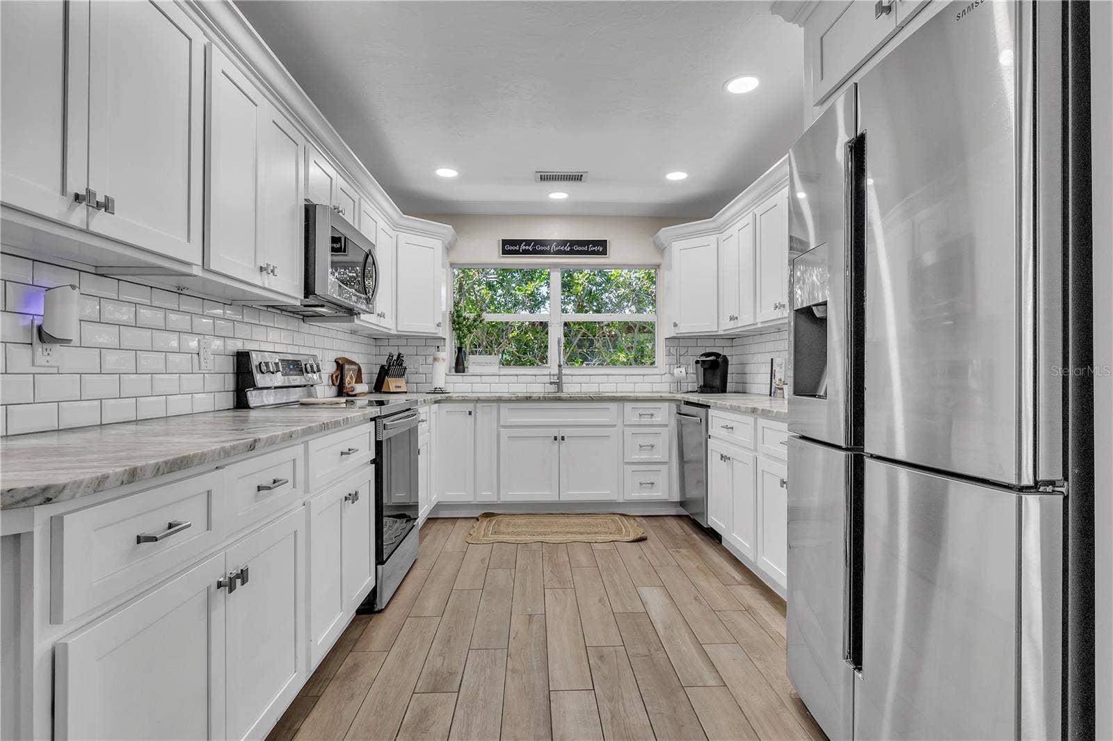 6723 AVENUE C, Sarasota, FL 34231 6723 AVENUE C, Sarasota, FL 34231