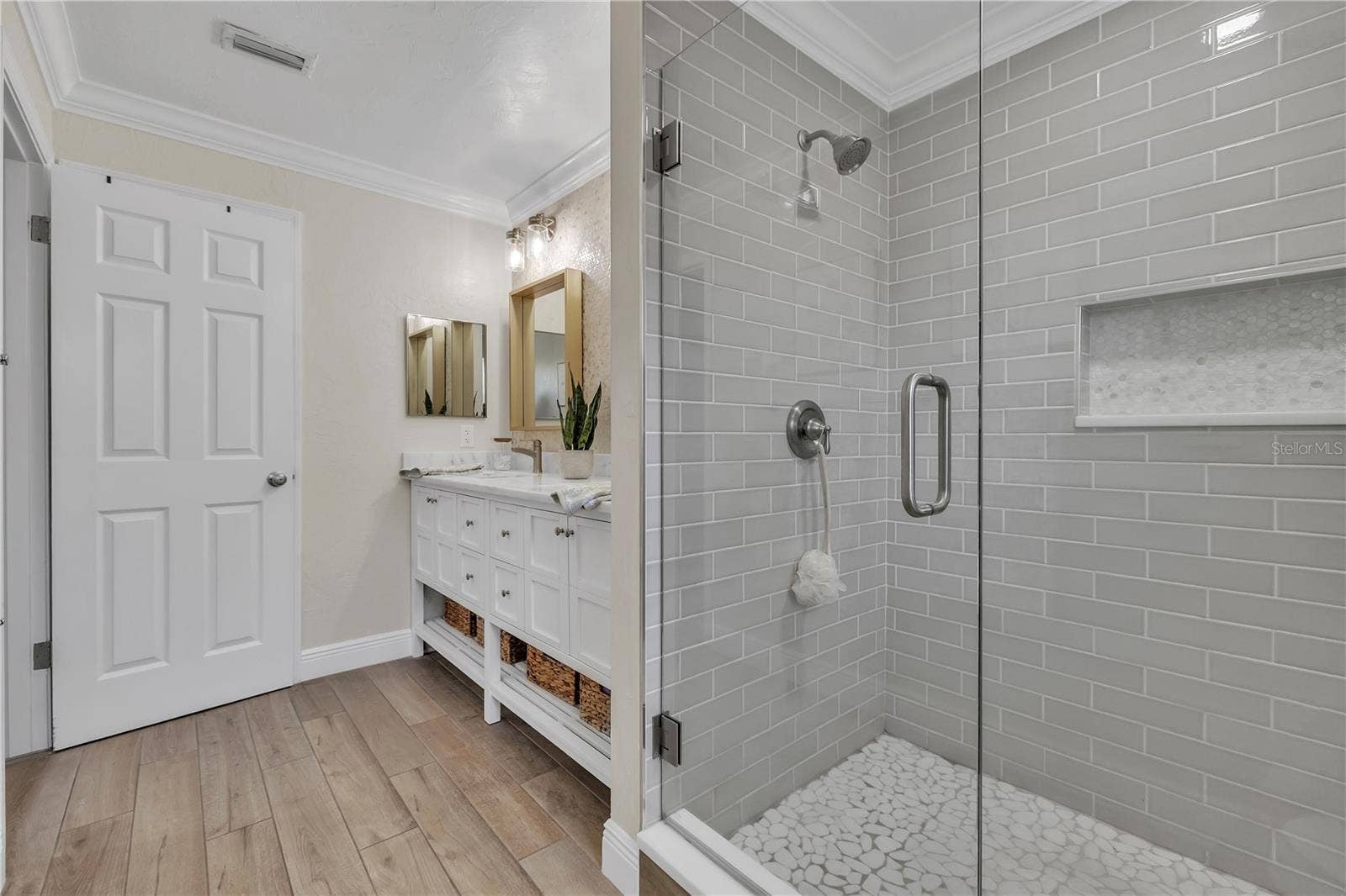 6723 AVENUE C, Sarasota, FL 34231 6723 AVENUE C, Sarasota, FL 34231