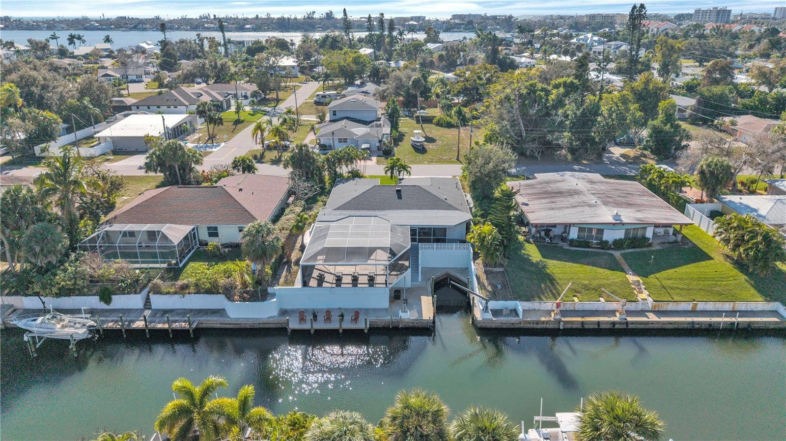 6723 AVENUE C, Sarasota, FL 34231 6723 AVENUE C, Sarasota, FL 34231