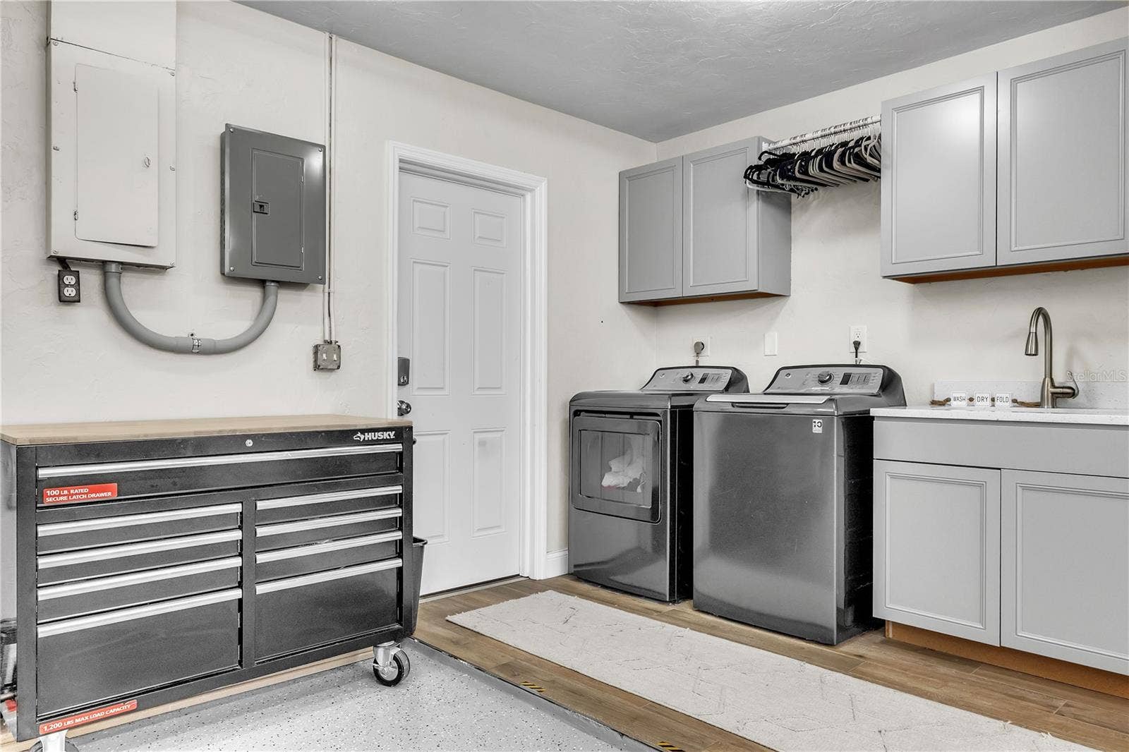 6723 AVENUE C, Sarasota, FL 34231 6723 AVENUE C, Sarasota, FL 34231