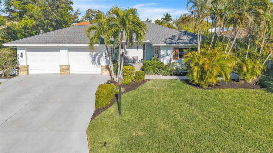Property photo for 6723 AVENUE C, Sarasota, FL