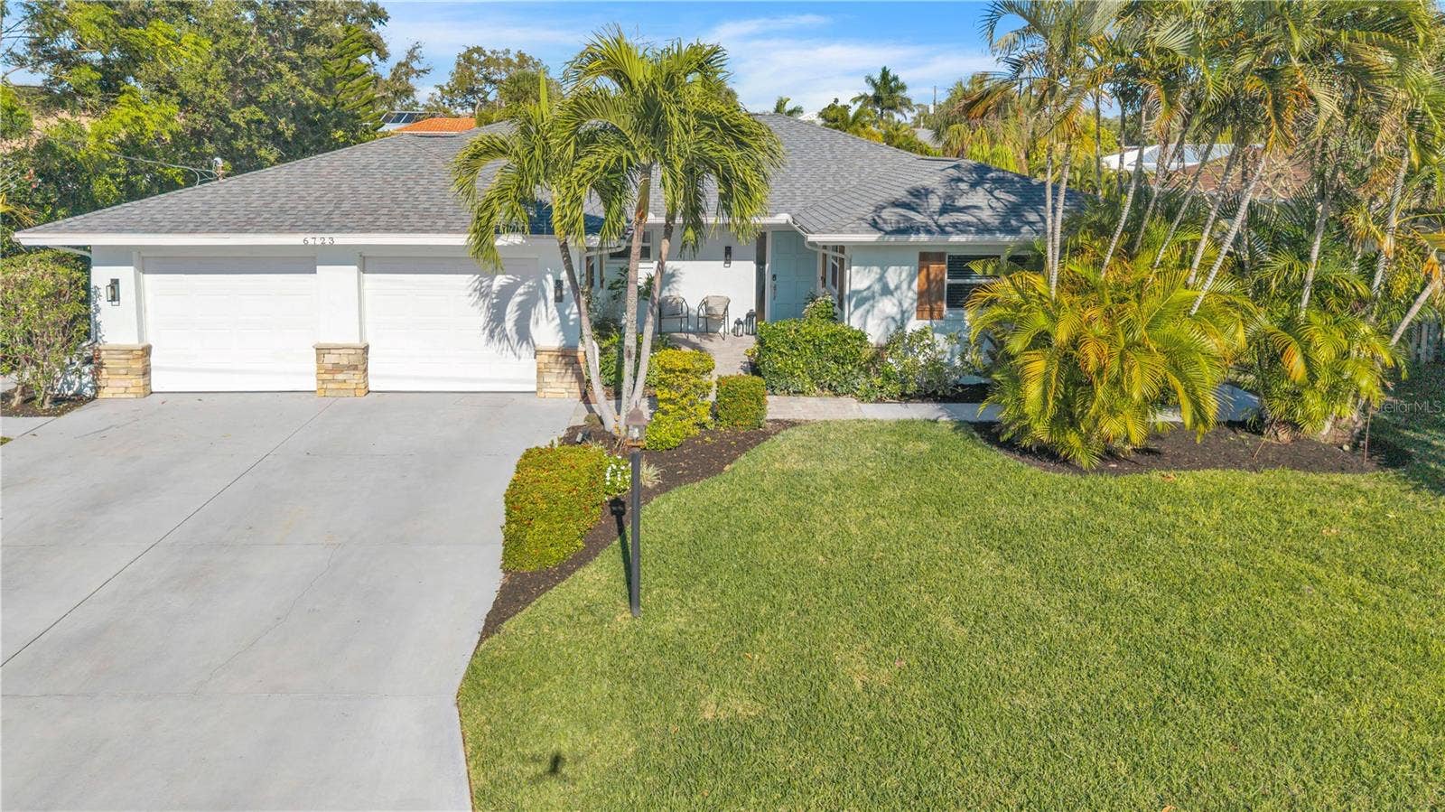 6723 AVENUE C, Sarasota, FL 34231 6723 AVENUE C, Sarasota, FL 34231