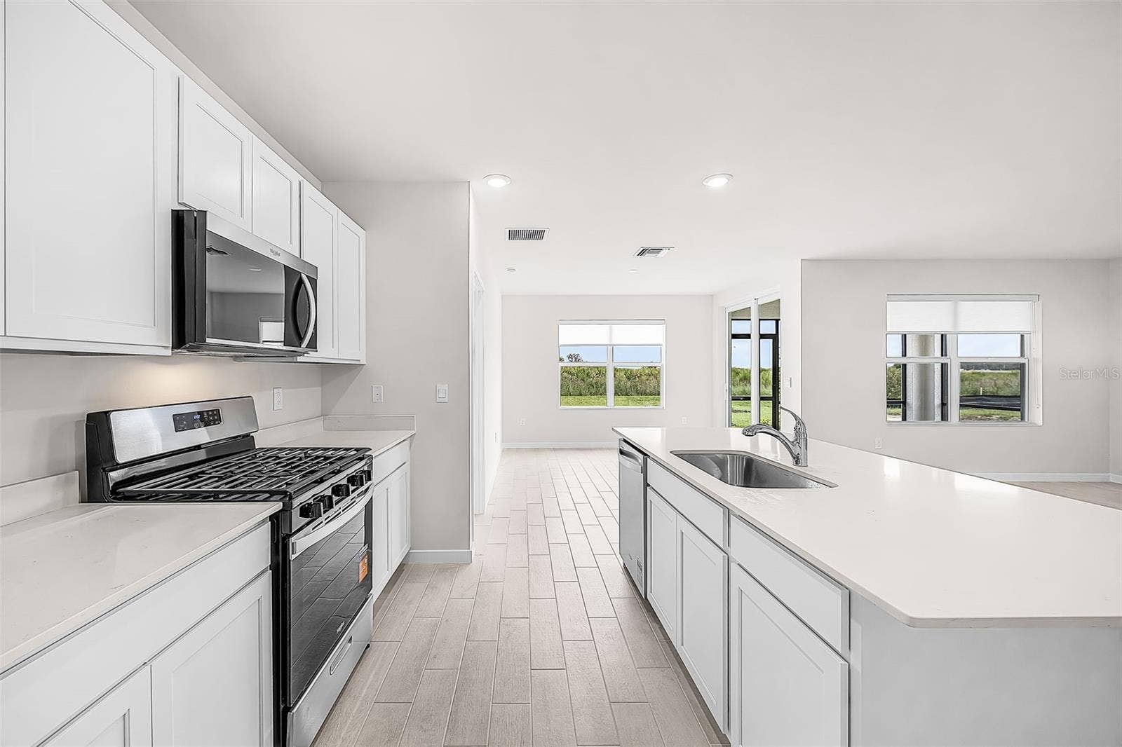 17892 SHADE TREE LOOP, Punta Gorda, FL 33982 17892 SHADE TREE LOOP, Punta Gorda, FL 33982