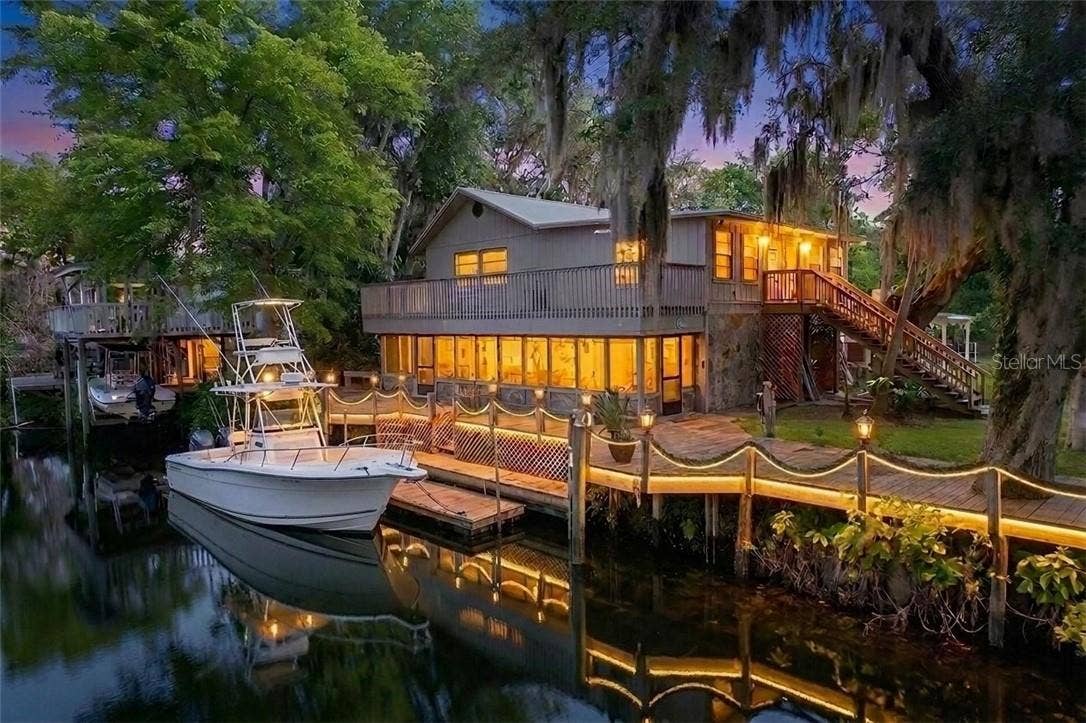 11590 N Kayak POINT, Inglis, FL 34449 11590 N Kayak POINT, Inglis, FL 34449