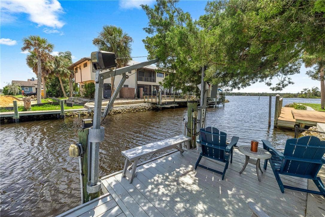 12014 W Dolphin COURT, Homosassa, FL 34448 Sit on the dock or in the house and look at this amazing river view!