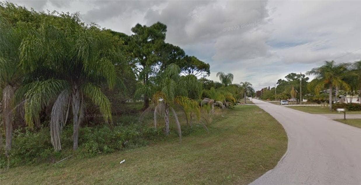 2282 SE Bowie STREET, Port St. Lucie, FL 34952