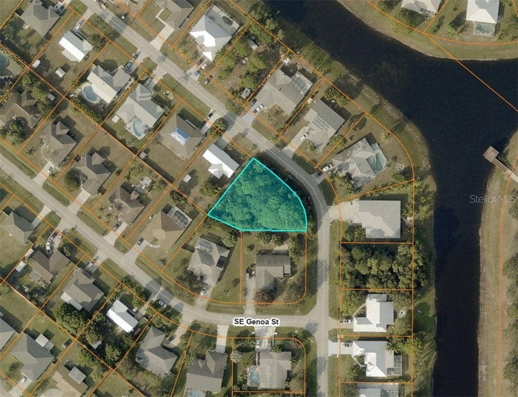 2282 SE Bowie STREET, Port St. Lucie, FL 34952