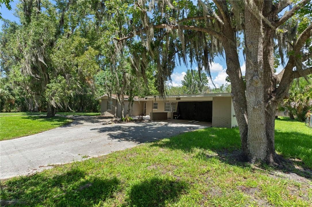 149 & 151 SE Paradise Point ROAD, Crystal River, FL 34429 149 & 151 SE Paradise Point ROAD, Crystal River, FL 34429