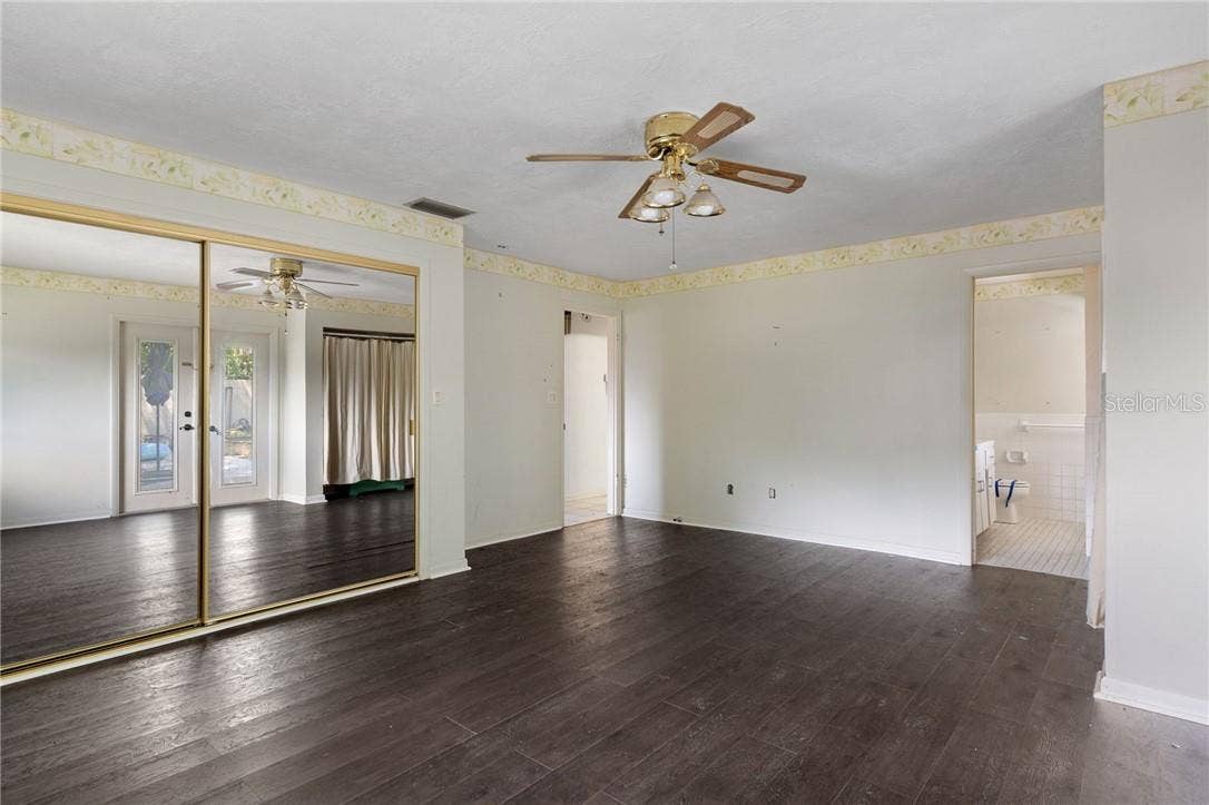 149 & 151 SE Paradise Point ROAD, Crystal River, FL 34429 149 & 151 SE Paradise Point ROAD, Crystal River, FL 34429