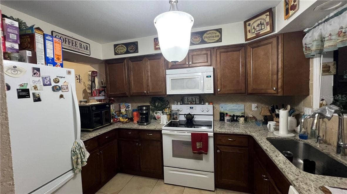 940 Douglas AVENUE, #172, Altamonte Springs, FL 32714 940 Douglas AVENUE, #172, Altamonte Springs, FL 32714
