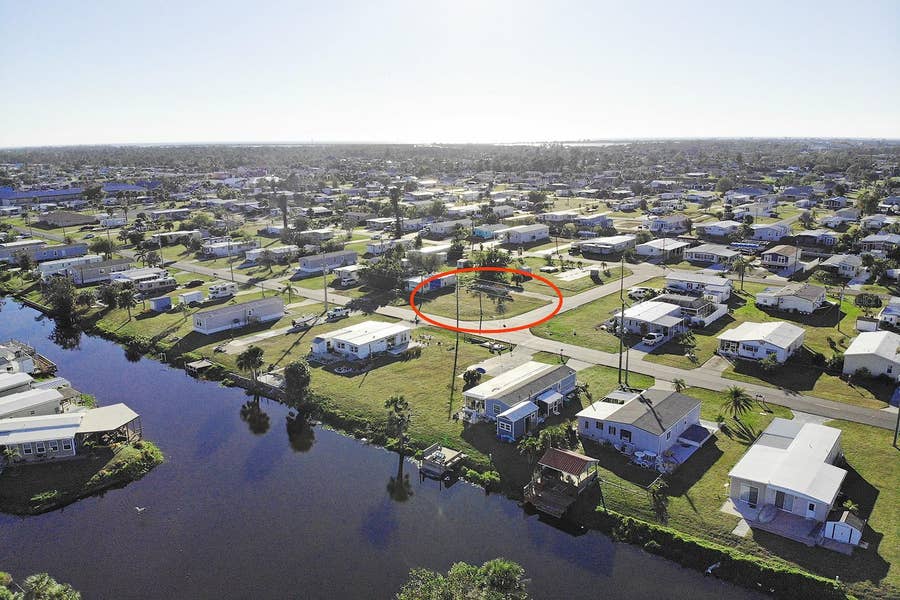 Property photo for 1384 FLAMINGO DRIVE, Englewood, FL
