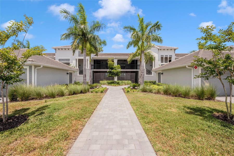 Property photo for 12470 WELLEN GOLF STREET, #104, Venice, FL