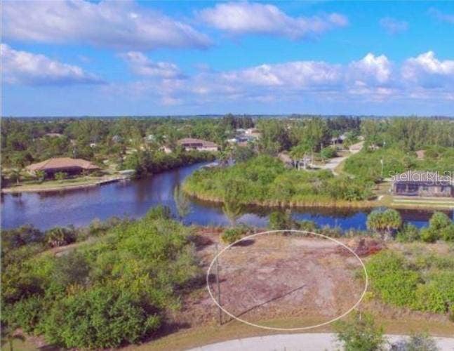 Property photo for 15642 APPLEWHITE CIRCLE, Port Charlotte, FL