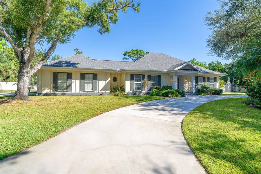 Property photo for 12 GOLF VIEW DRIVE, Englewood, FL