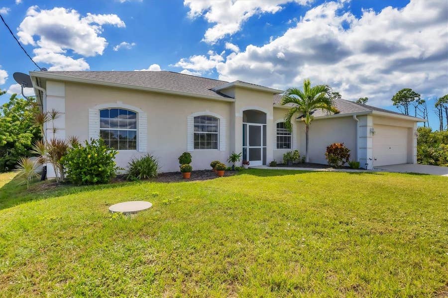 Property photo for 11 LATEEN SAIL DRIVE, Placida, FL
