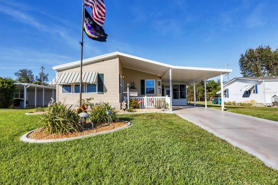 Property photo for 8364 KINGLET DRIVE, Englewood, FL