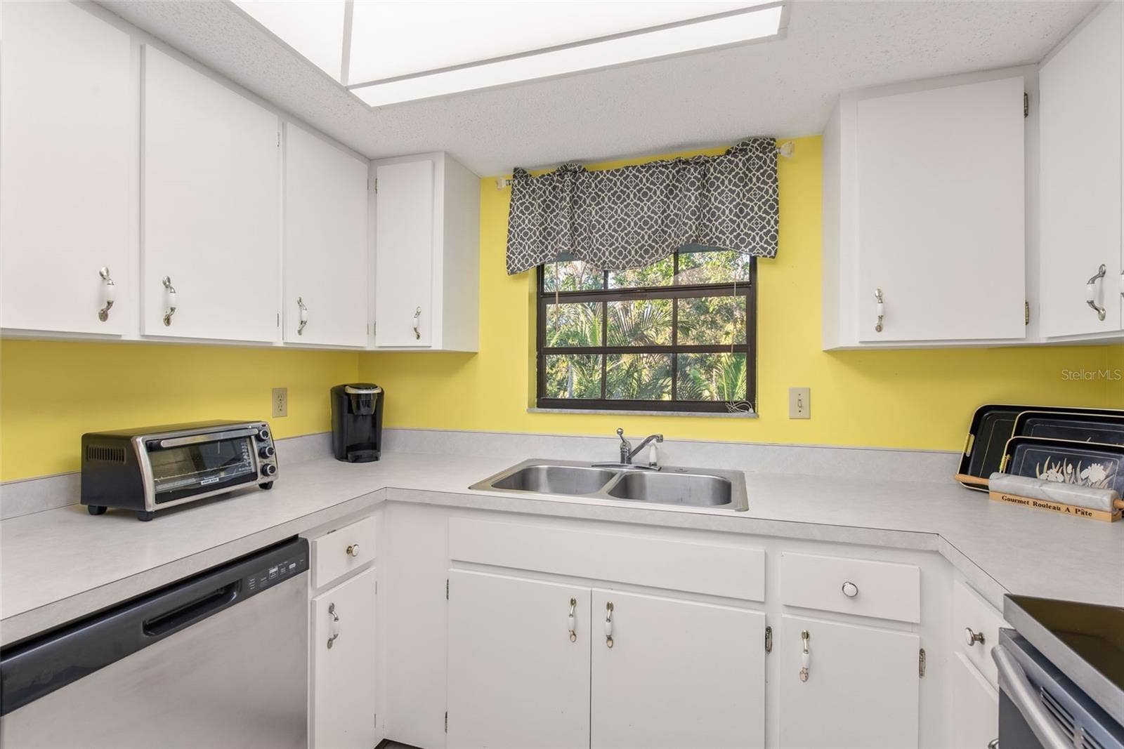 1730 MANASOTA BEACH ROAD, #207, Englewood, FL 34223 1730 MANASOTA BEACH ROAD, #207, Englewood, FL 34223