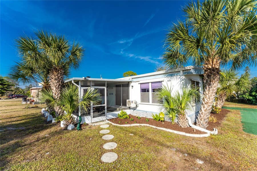 Property photo for 3111 WATERSIDE DRIVE, Englewood, FL