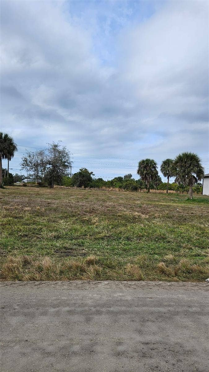 Property photo for 279 BOUNDARY BOULEVARD, Rotonda West, FL