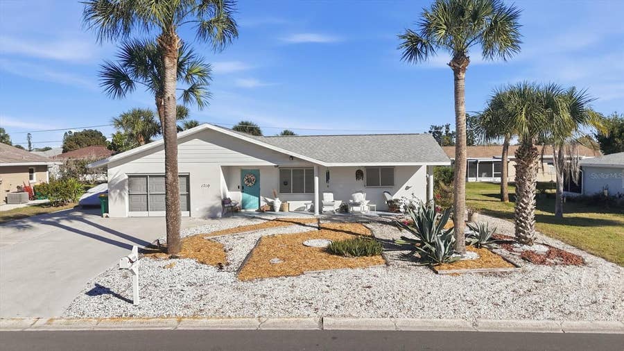 Property photo for 1710 FLORENCE AVENUE, Englewood, FL