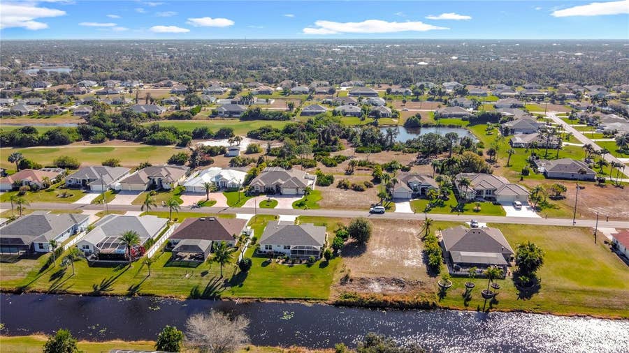 Property photo for 7 MEDALIST LANE, Rotonda West, FL