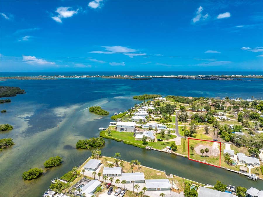 Property photo for 1899 RIVERSIDE DRIVE, Englewood, FL