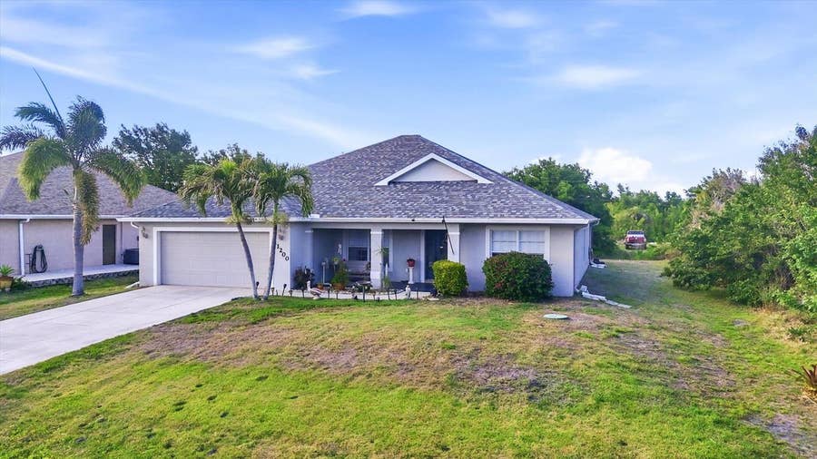 Property photo for 11200 CARNEGIE AVENUE, Englewood, FL