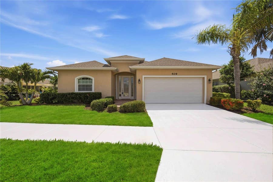 Property photo for 409 TOMOKA DRIVE, Englewood, FL