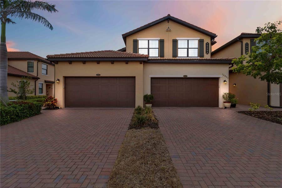 Property photo for 10805 TARFLOWER DRIVE, #101, Venice, FL