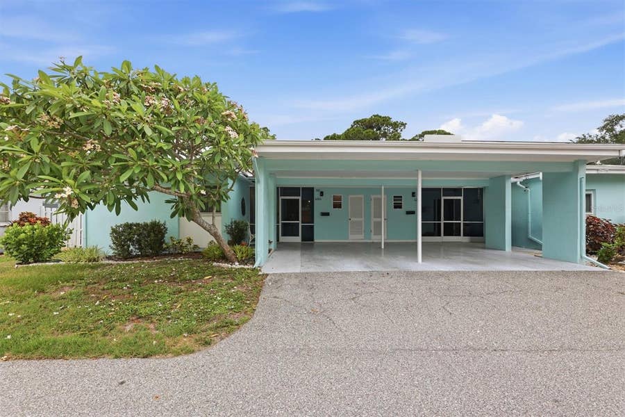 Property photo for 6283 S GREEN VIEW CIRCLE, #102, Sarasota, FL