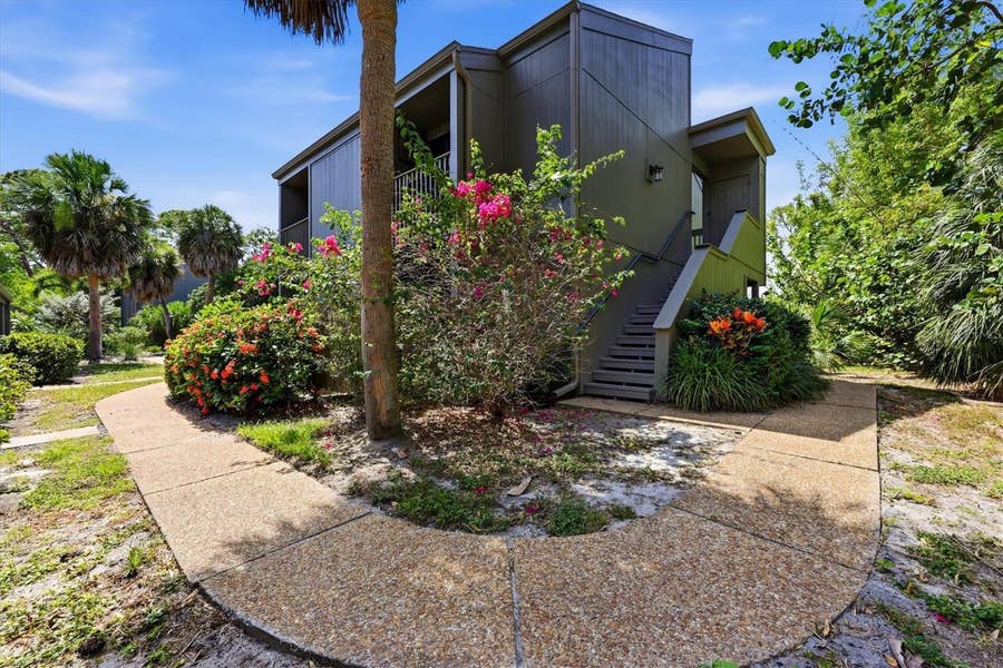 Property photo for 120 WOODLAND PLACE, #120, Osprey, FL