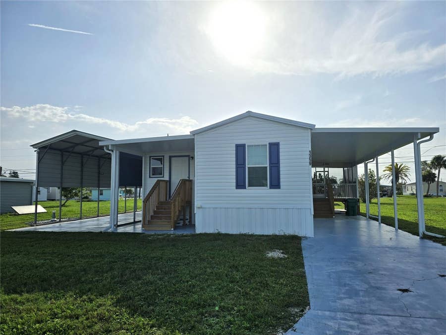 Property photo for 1359 IBIS DRIVE, Englewood, FL