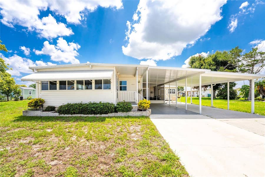Property photo for 1515 SANDERLING DRIVE, Englewood, FL