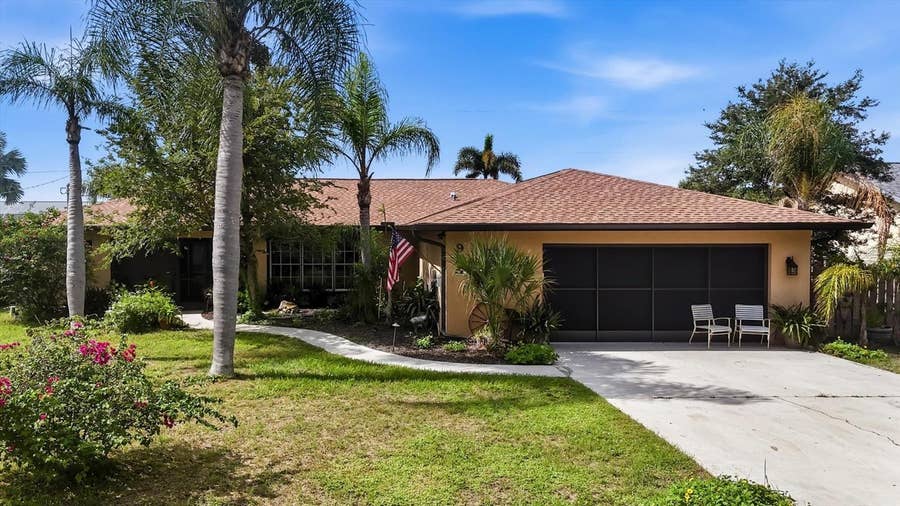 Property photo for 925 N BOUNDARY ROAD, Englewood, FL
