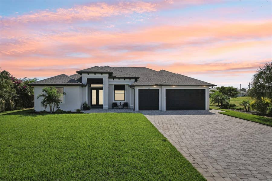 Property photo for 35 MEDALIST COURT, Rotonda West, FL