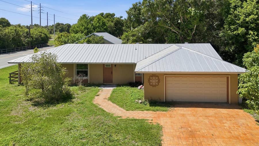 Property photo for 1700 SPOONBILL DRIVE, Nokomis, FL