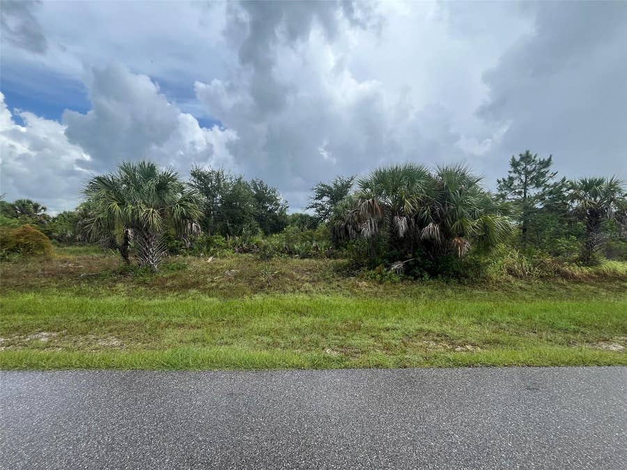 Property photo for 15747 VISCOUNT CIRCLE, Port Charlotte, FL