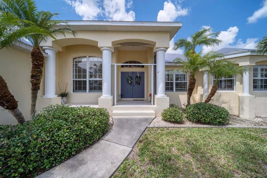 Property photo for 36 PINE VALLEY COURT, Rotonda West, FL