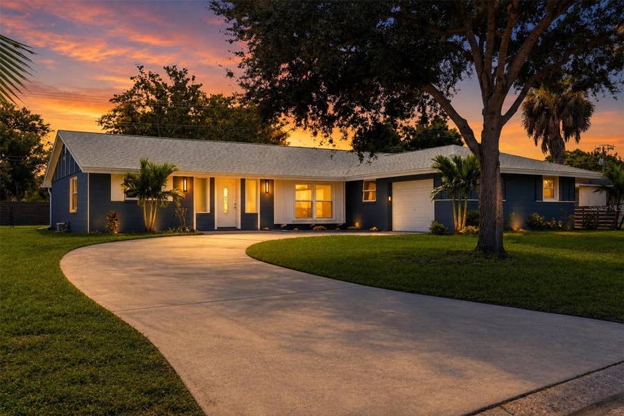 Property photo for 286 MOUNT VERNON DRIVE, Venice, FL