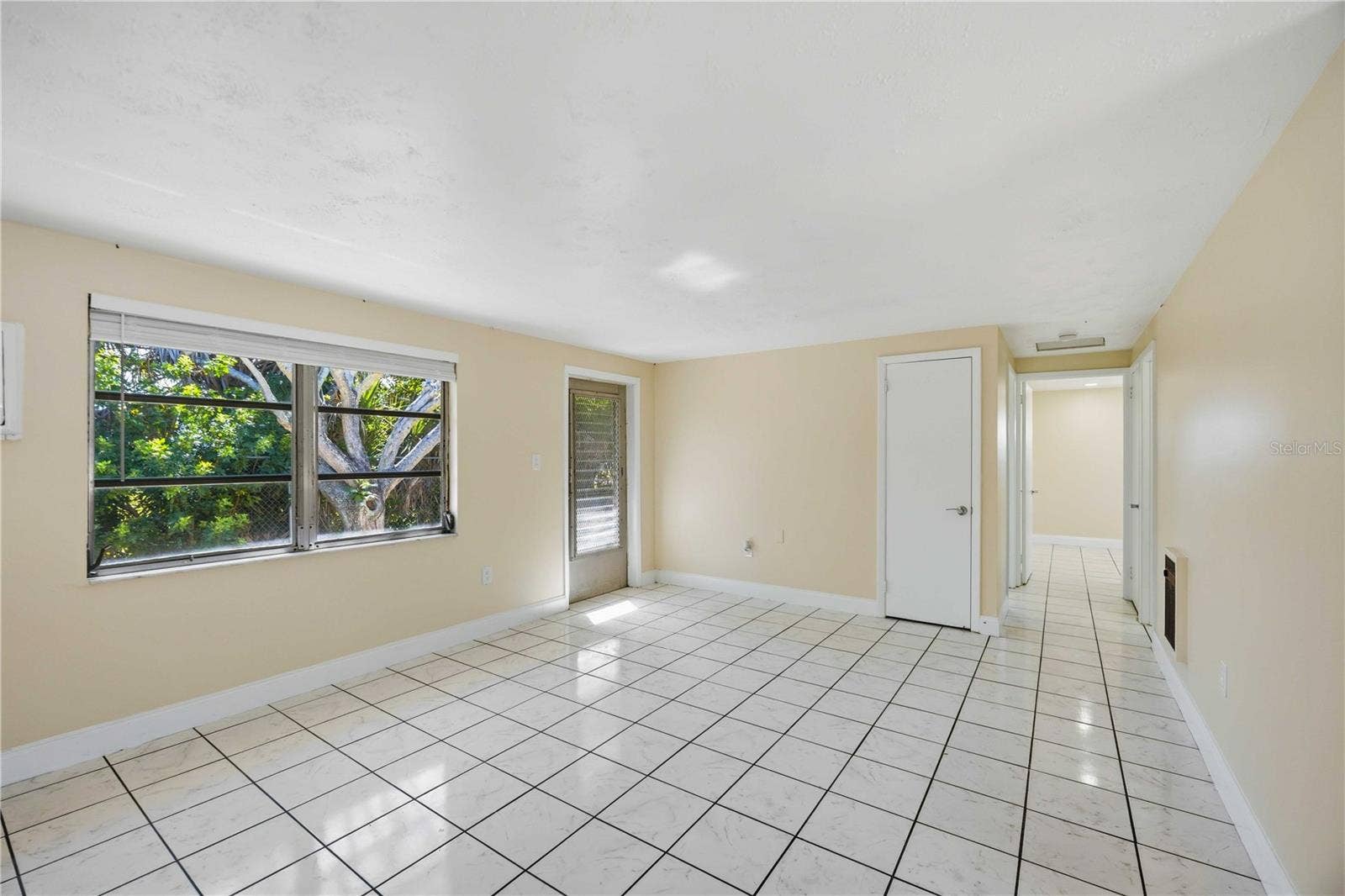 20 W COWLES STREET, Englewood, FL 34223