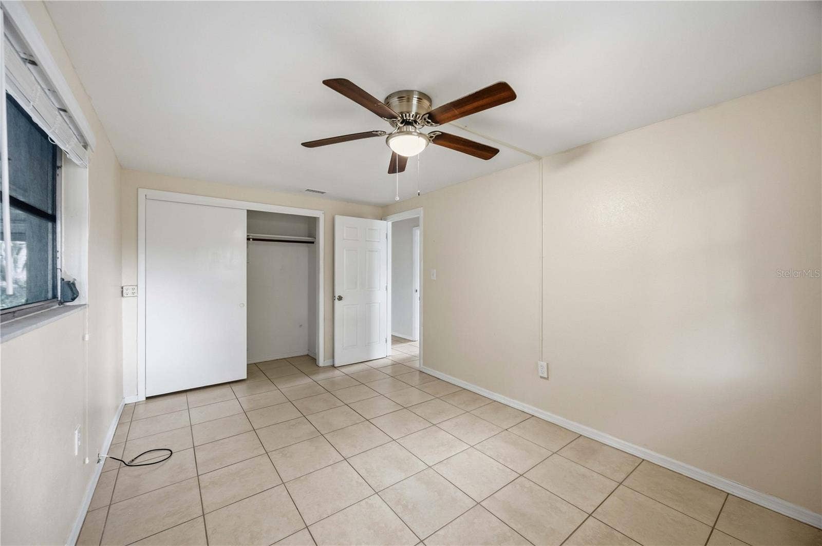 20 W COWLES STREET, Englewood, FL 34223