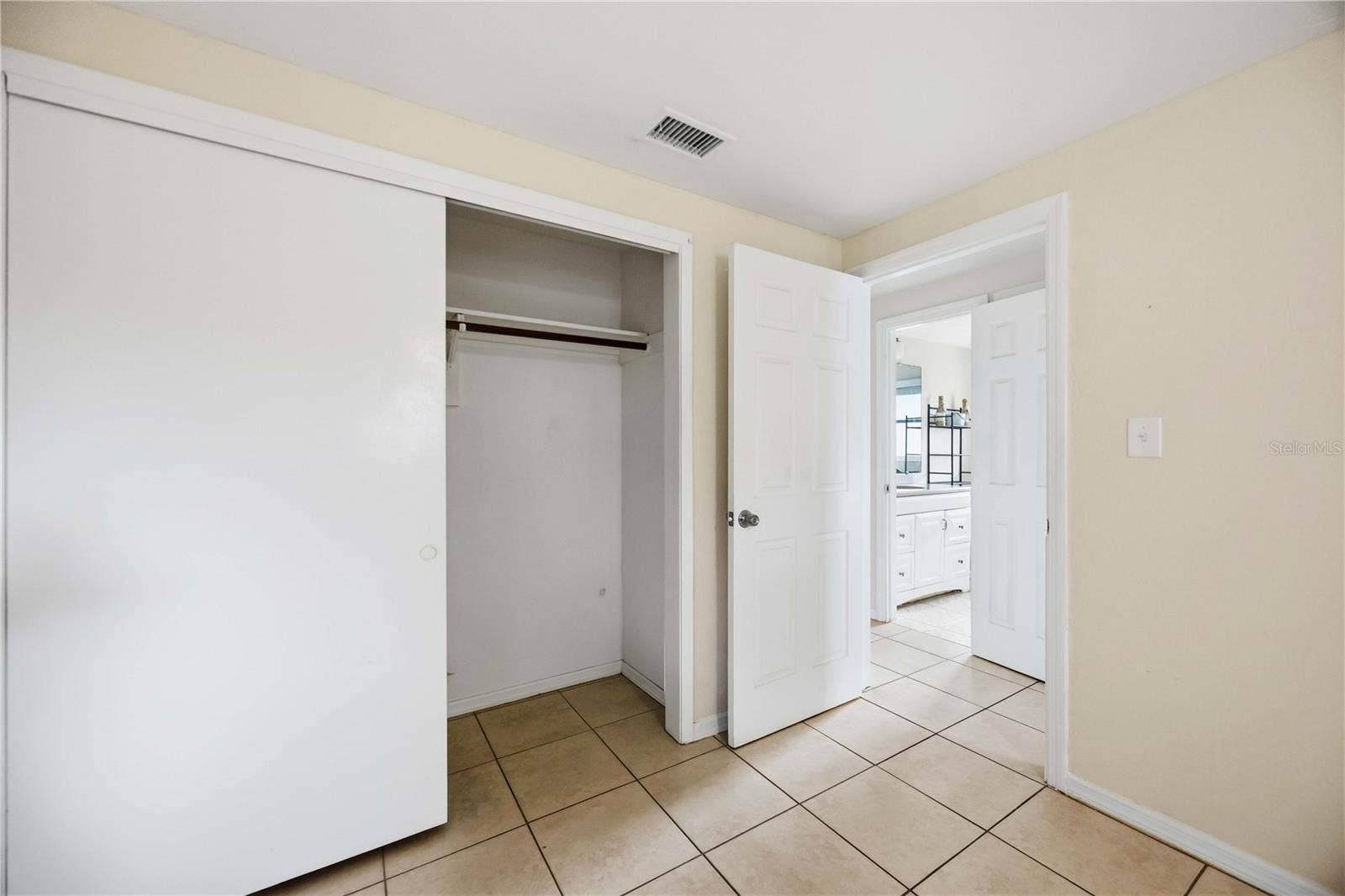 20 W COWLES STREET, Englewood, FL 34223
