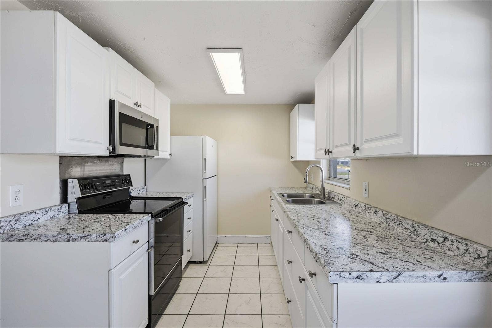 20 W COWLES STREET, Englewood, FL 34223