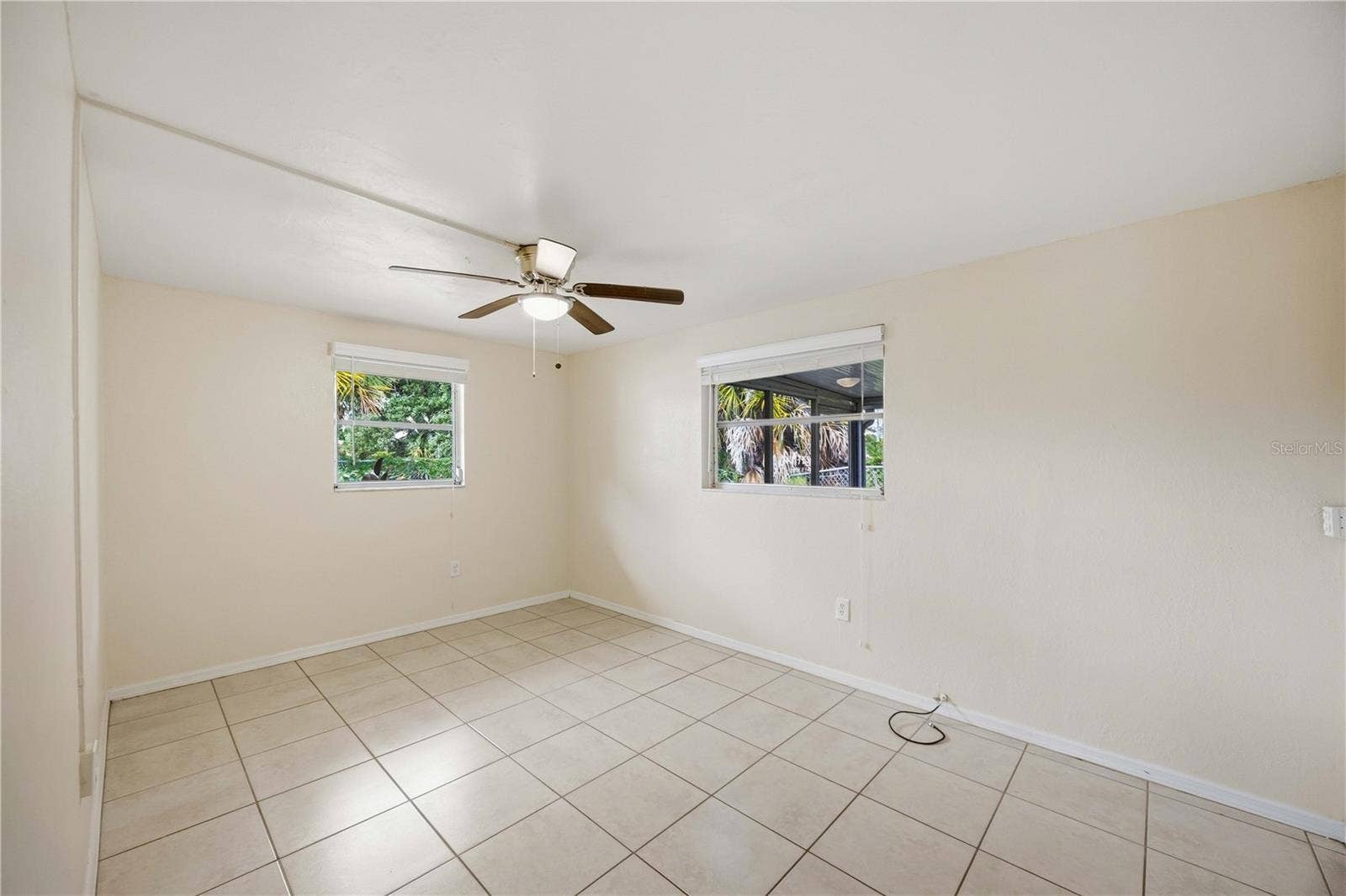 20 W COWLES STREET, Englewood, FL 34223